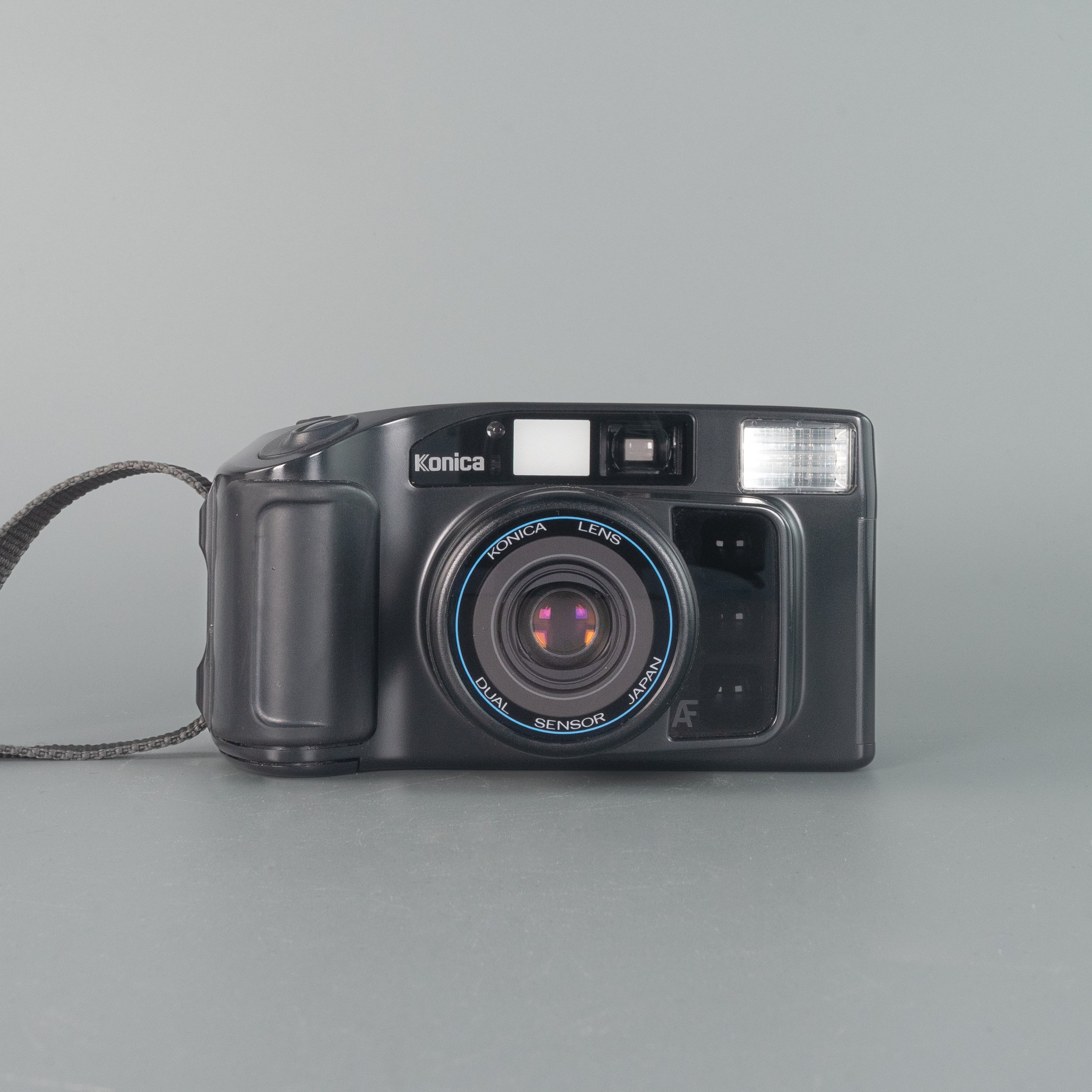 コニカ　フィルムカメラ　MR.640 LensFayre — MR.640 Konica フィルムカメラ
